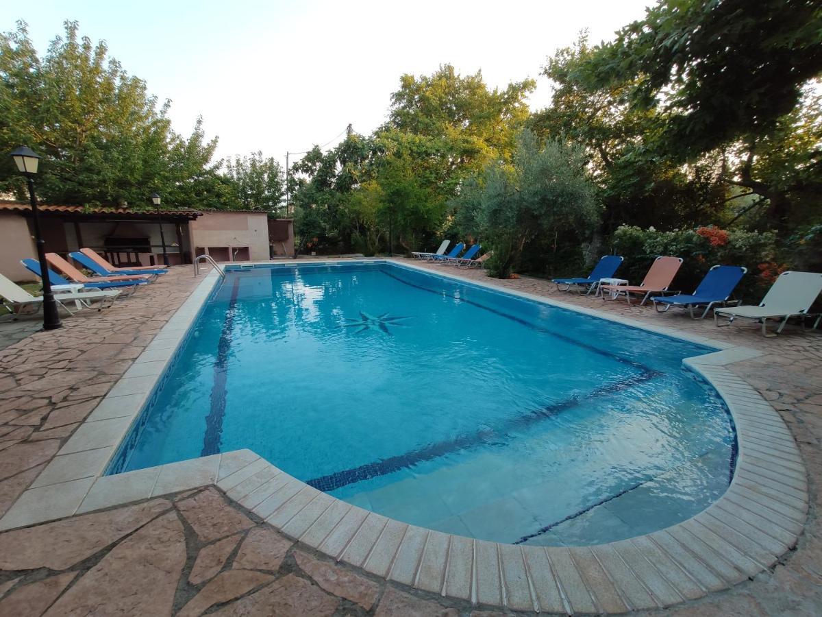 Makis House Hotel Nikiti  Buitenkant foto