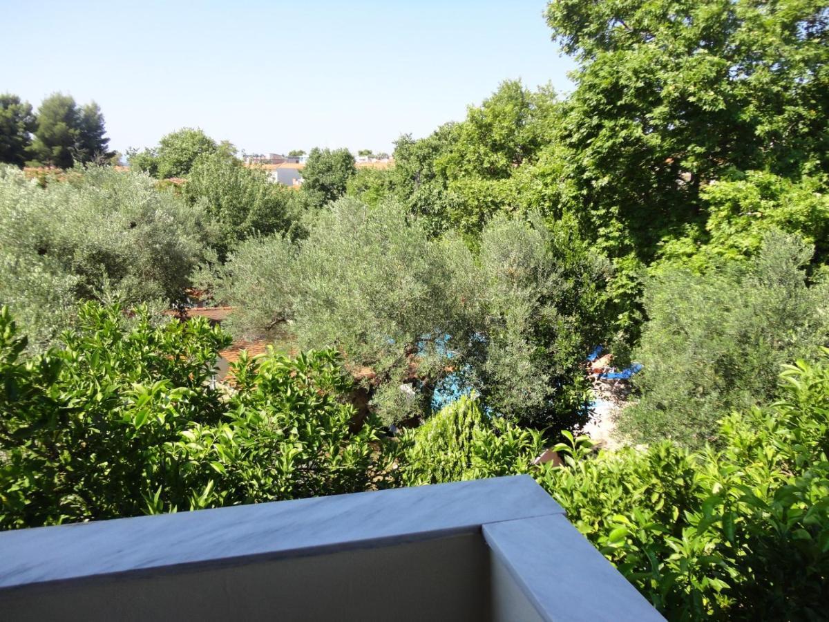 Makis House Hotel Nikiti  Buitenkant foto