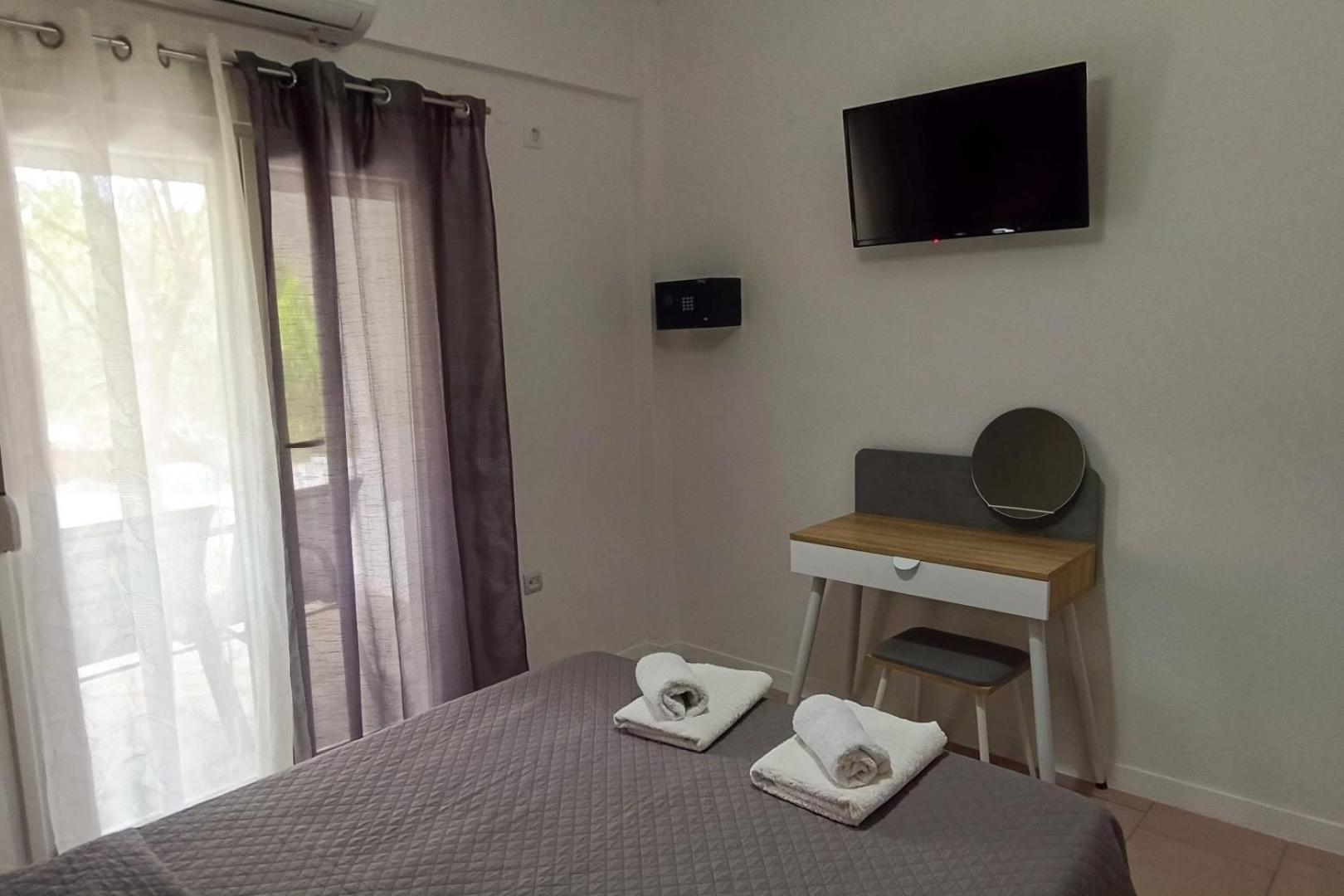 Makis House Hotel Nikiti  Buitenkant foto