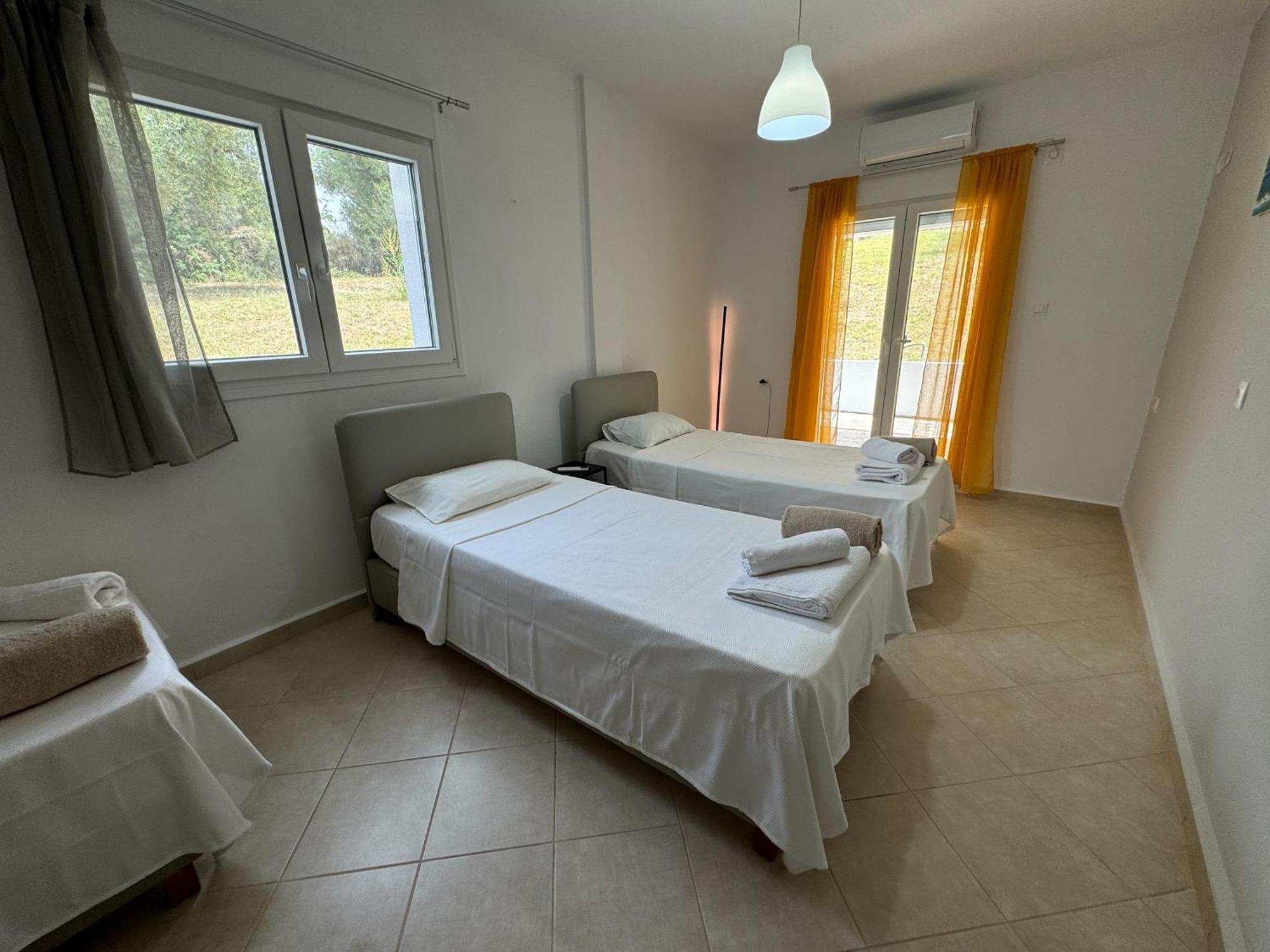 Makis House Hotel Nikiti  Buitenkant foto